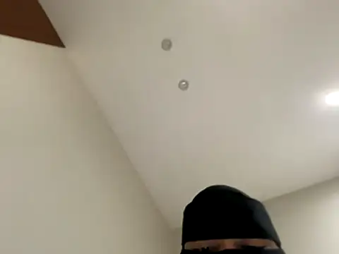 Snapshot of Submissive_Arab chatting on November 7, 11:05 pm Submissive Arab online show from November 7, 11:05 pm