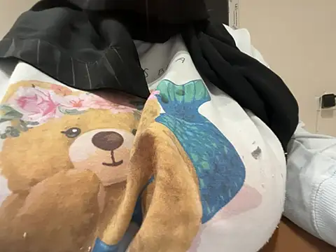 Snapshot of Submissive_Arab chatting on February 20, 7:36 pm Submissive Arab online show from February 20, 7:36 pm