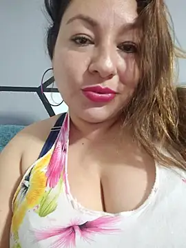 Snapshot of sakotodika chatting on June 2, 12:23 am sakotodika online show from June 2, 12:23 am