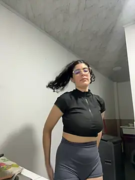  Niah  online show from February 5, 2:51 am