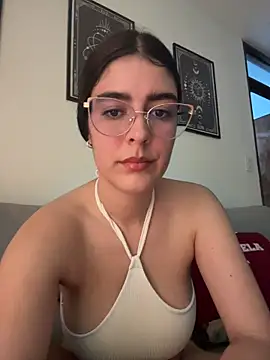  Niah  online show from March 17, 11:41 pm