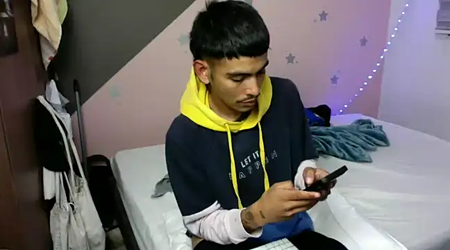 sorry-mom69 online show from January 26, 1:09 am