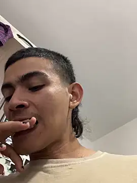 sorry-mom69 online show from November 9, 12:53 am