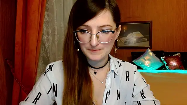 Snapshot of Arielsssplash chatting on December 3, 2:49 pm Arielsssplash online show from December 3, 2:49 pm