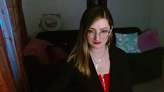 Arielsssplash online show from May 12, 5:43 pm