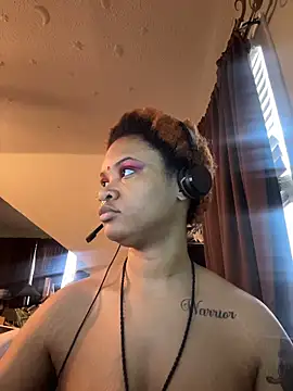 nickytheehawtie online show from February 20, 6:08 pm