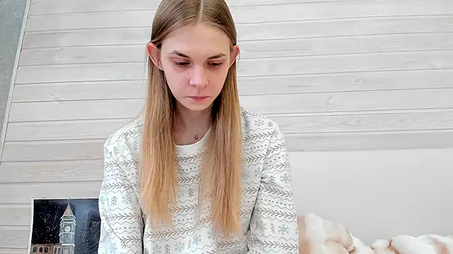 Snapshot of molly_hunt_ chatting on February 27, 2:53 am molly hunt online show from February 27, 2:53 am