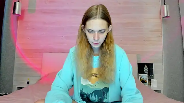 Snapshot of molly_hunt_ chatting on November 9, 4:00 am molly hunt online show from November 9, 4:00 am