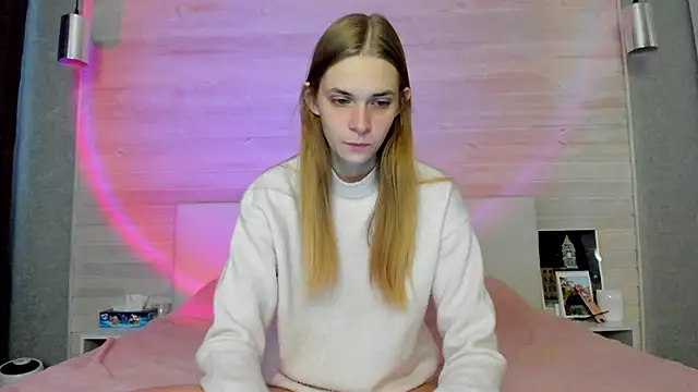 Snapshot of molly_hunt_ chatting on November 18, 3:56 am molly hunt online show from November 18, 3:56 am