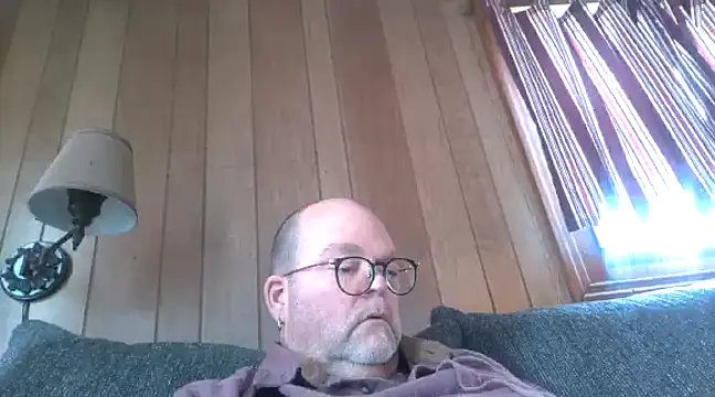 Snapshot of mrwizard4570 chatting on December 12, 6:53 pm mrwizard4570 online show from December 12, 6:53 pm