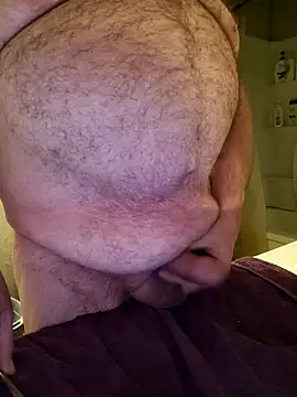 mrwizard4570 online show from May 1, 5:34 am