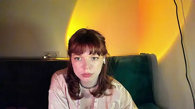 Snapshot of ClancyMorissey chatting on December 17, 10:22 pm ClancyMorissey online show from December 17, 10:22 pm