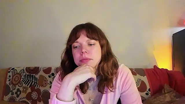Snapshot of ClancyMorissey chatting on January 3, 11:01 pm ClancyMorissey online show from January 3, 11:01 pm