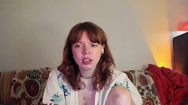 Snapshot of ClancyMorissey chatting on January 11, 8:10 pm ClancyMorissey online show from January 11, 8:10 pm