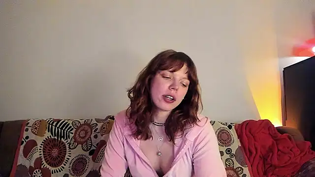 Snapshot of ClancyMorissey chatting on January 13, 10:13 pm ClancyMorissey online show from January 13, 10:13 pm