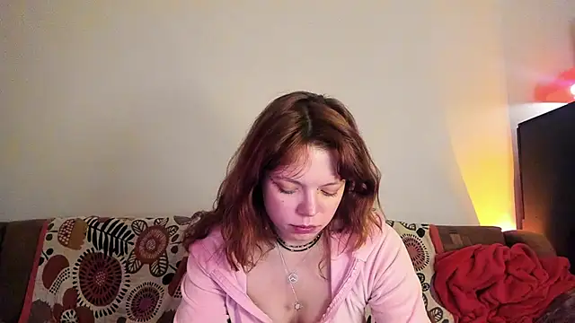 Snapshot of ClancyMorissey chatting on January 14, 1:26 am ClancyMorissey online show from January 14, 1:26 am