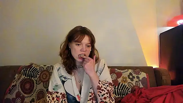 Snapshot of ClancyMorissey chatting on January 21, 7:17 pm ClancyMorissey online show from January 21, 7:17 pm