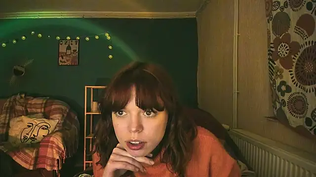 Snapshot of ClancyMorissey chatting on February 18, 11:19 pm ClancyMorissey online show from February 18, 11:19 pm