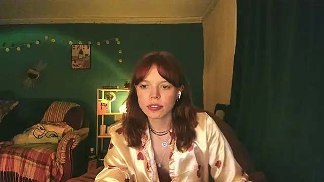 Snapshot of ClancyMorissey chatting on March 8, 9:18 pm ClancyMorissey online show from March 8, 9:18 pm
