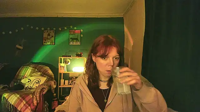 Snapshot of ClancyMorissey chatting on March 12, 11:54 pm ClancyMorissey online show from March 12, 11:54 pm