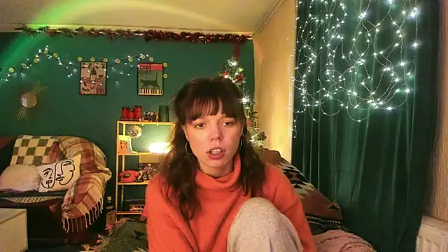 Snapshot of ClancyMorissey chatting on December 14, 6:23 pm ClancyMorissey online show from December 14, 6:23 pm