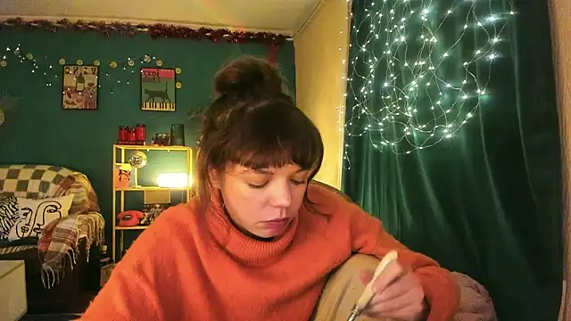 Snapshot of ClancyMorissey chatting on December 22, 6:49 pm ClancyMorissey online show from December 22, 6:49 pm