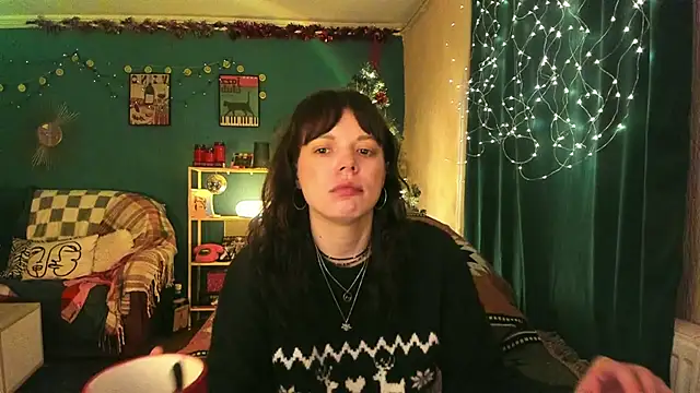 Snapshot of ClancyMorissey chatting on January 5, 6:00 pm ClancyMorissey online show from January 5, 6:00 pm