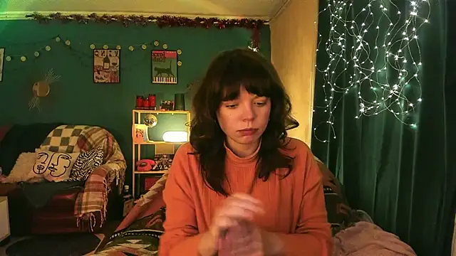 Snapshot of ClancyMorissey chatting on February 6, 6:22 pm ClancyMorissey online show from February 6, 6:22 pm