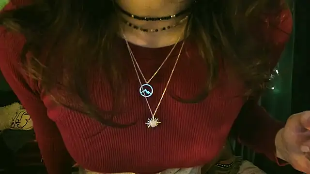 Snapshot of ClancyMorissey chatting on February 8, 6:00 pm ClancyMorissey online show from February 8, 6:00 pm