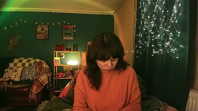 Snapshot of ClancyMorissey chatting on February 19, 6:48 pm ClancyMorissey online show from February 19, 6:48 pm