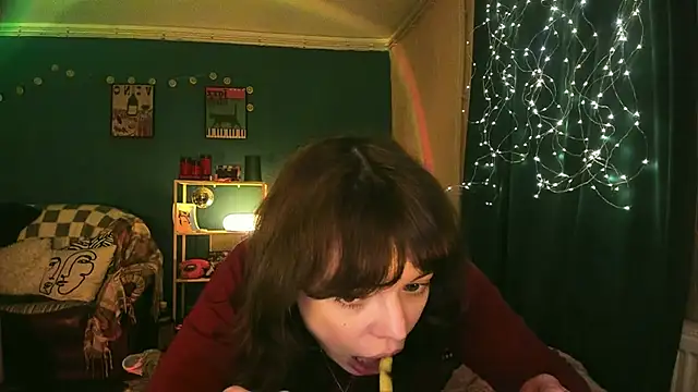 Snapshot of ClancyMorissey chatting on February 23, 5:54 pm ClancyMorissey online show from February 23, 5:54 pm