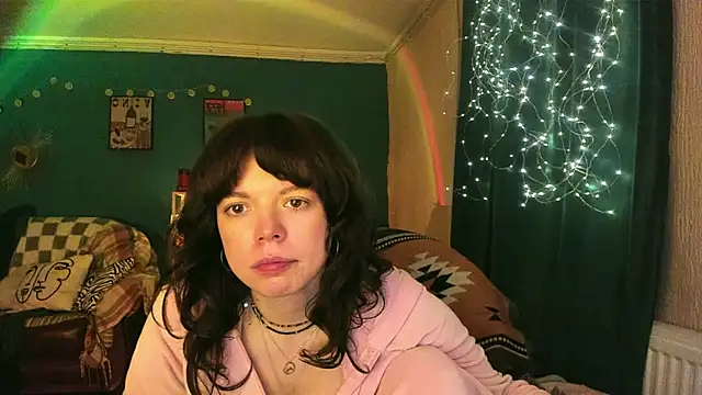 Snapshot of ClancyMorissey chatting on March 10, 6:35 pm ClancyMorissey online show from March 10, 6:35 pm