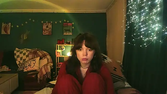 ClancyMorissey online show from April 25, 5:21 pm