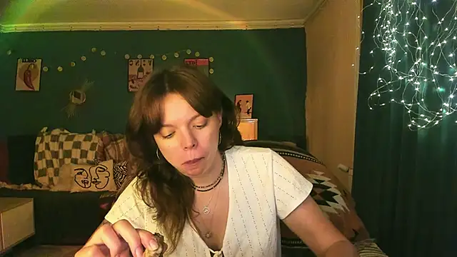 ClancyMorissey online show from June 14, 4:42 pm