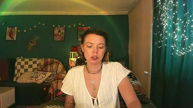 Snapshot of ClancyMorissey chatting on June 27, 5:07 pm ClancyMorissey online show from June 27, 5:07 pm