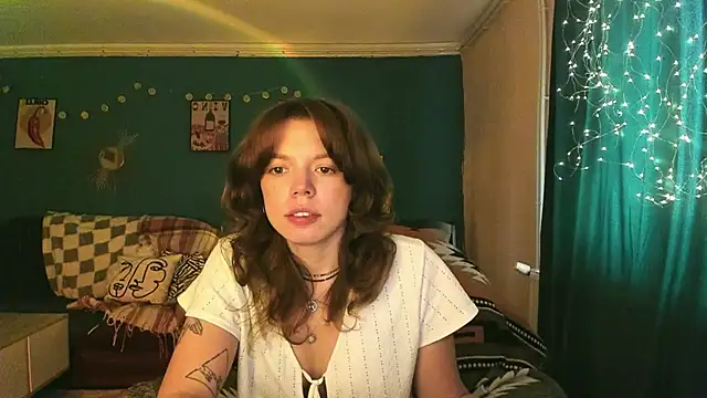 Snapshot of ClancyMorissey chatting on July 17, 4:34 pm ClancyMorissey online show from July 17, 4:34 pm