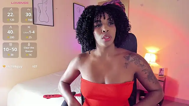 Snapshot of AitanaBrown_ chatting on February 27, 1:27 am AitanaBrown online show from February 27, 1:27 am