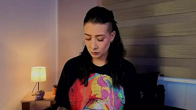  kelly hous36 online show from July 22, 1:03 pm