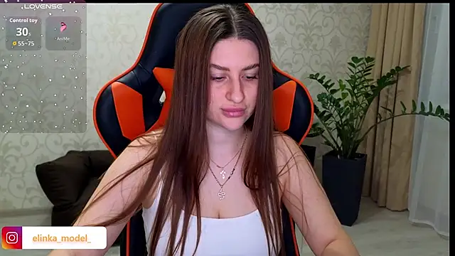 Elishka  online show from November 7, 2:39 pm