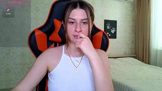 Snapshot of Elishka_ chatting on July 2, 3:06 am Elishka online show from July 2, 3:06 am