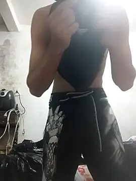 KleberL online show from December 17, 10:05 pm