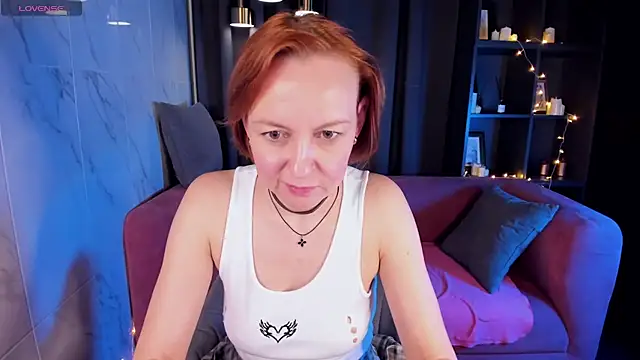 Snapshot of NikaGentle chatting on January 13, 12:13 pm NikaGentle online show from January 13, 12:13 pm