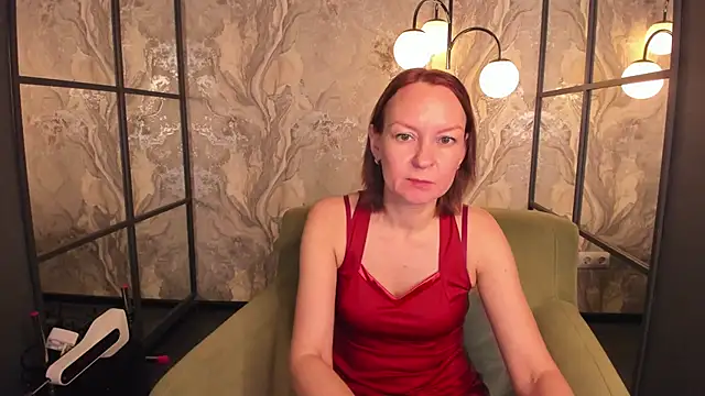 Snapshot of NikaGentle chatting on October 27, 5:44 am NikaGentle online show from October 27, 5:44 am