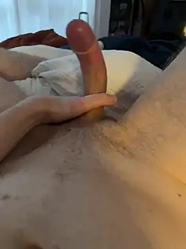 Snapshot of Britishboy99 chatting on March 17, 5:05 pm Britishboy99 online show from March 17, 5:05 pm