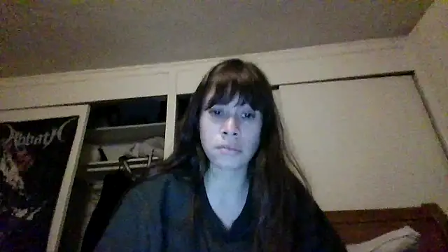 Snapshot of petitedoll29 chatting on December 20, 3:03 am petitedoll29 online show from December 20, 3:03 am