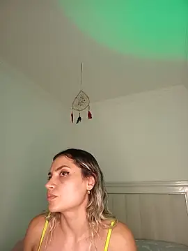 ASHLEY BLAIR online show from April 28, 2:27 am