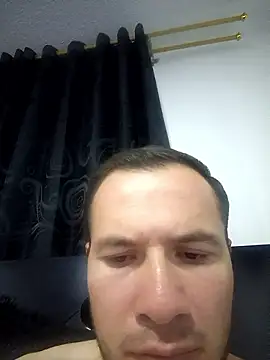 Snapshot of fdrcho chatting on April 11, 3:22 am fdrcho online show from April 11, 3:22 am