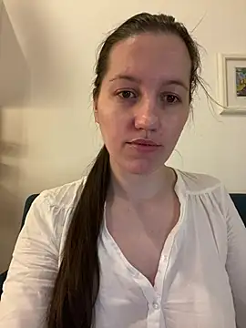 Snapshot of Nicole-Ray chatting on January 14, 6:08 am Nicole-Ray online show from January 14, 6:08 am