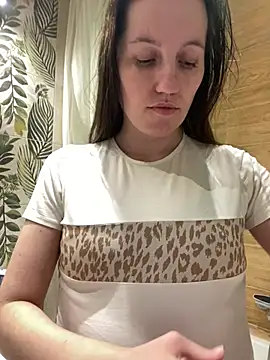 Snapshot of Nicole-Ray chatting on January 14, 7:19 pm Nicole-Ray online show from January 14, 7:19 pm