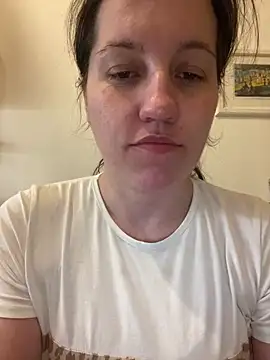 Snapshot of Nicole-Ray chatting on March 13, 9:43 pm Nicole-Ray online show from March 13, 9:43 pm